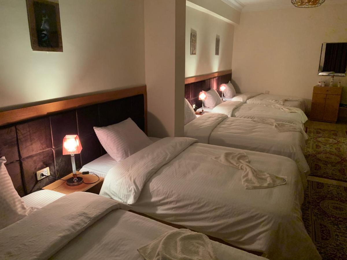 Draz Pyramids View Bed & Breakfast Kafret el-Gabal Buitenkant foto