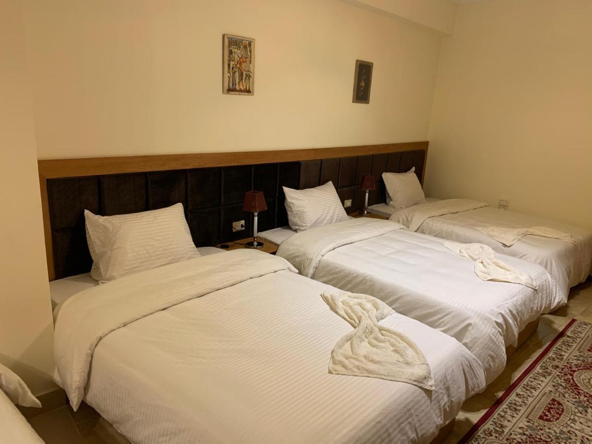 Draz Pyramids View Bed & Breakfast Kafret el-Gabal Buitenkant foto